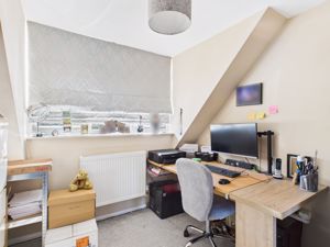 Bedroom/office- click for photo gallery